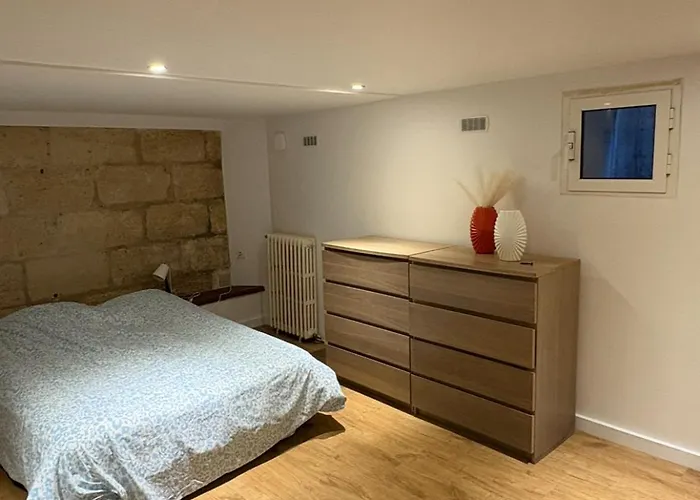 1br With Terrace * Бордо